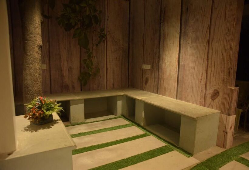 Banaras Hostel Varanasi