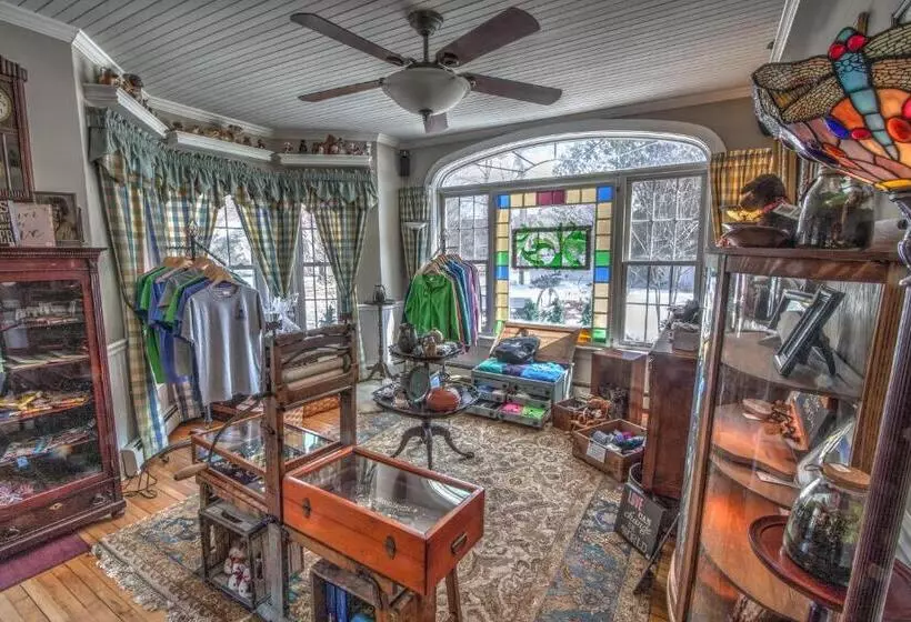 Aamiaismajoitus (B&B) Phineas Swann Inn & Spa