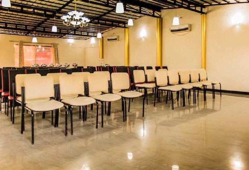 فندق Ananya Greens