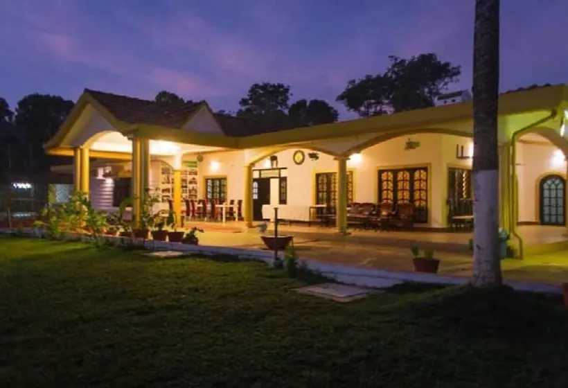 هتل Ananya Greens