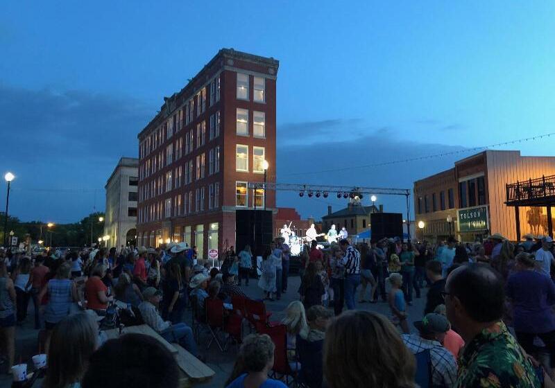 Frontier Hotel Pawhuska