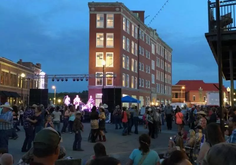 Frontier Hotel Pawhuska