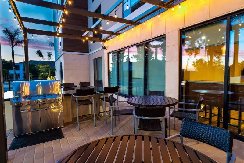 ホテル Towneplace Suites By Marriott Irvine Lake Forest
