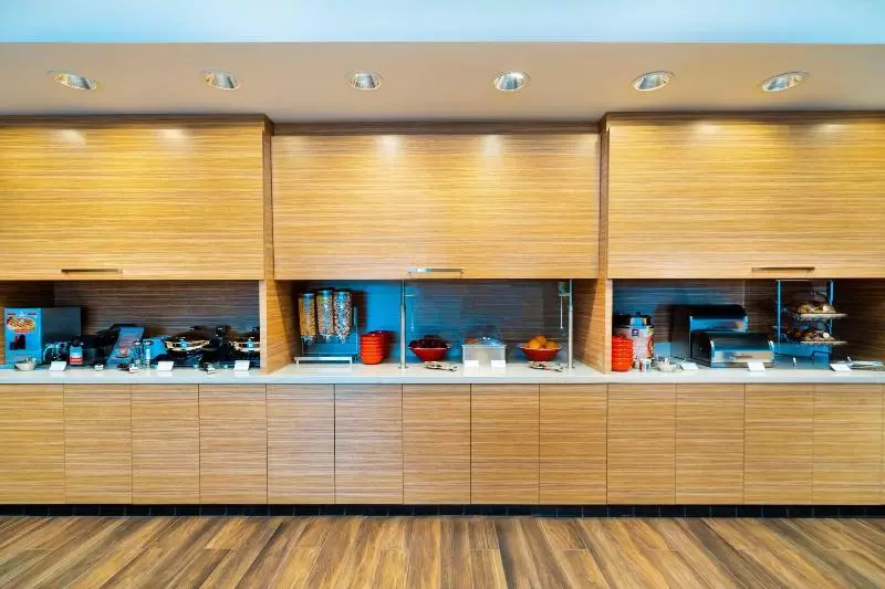 ホテル Towneplace Suites By Marriott Irvine Lake Forest