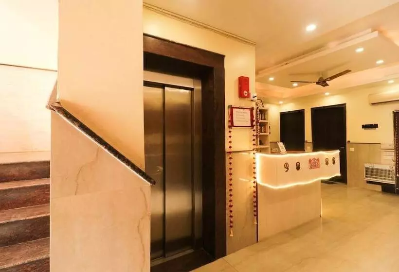 ペンション Gd House