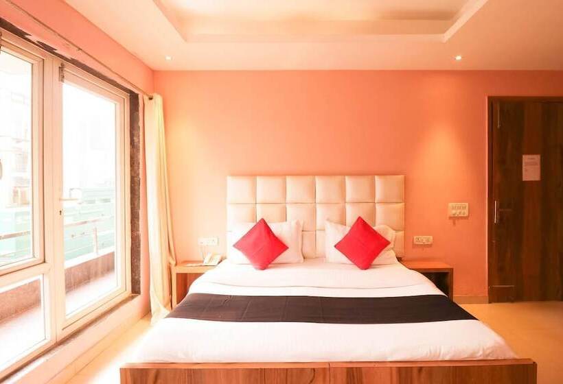 פנסיון Gd House