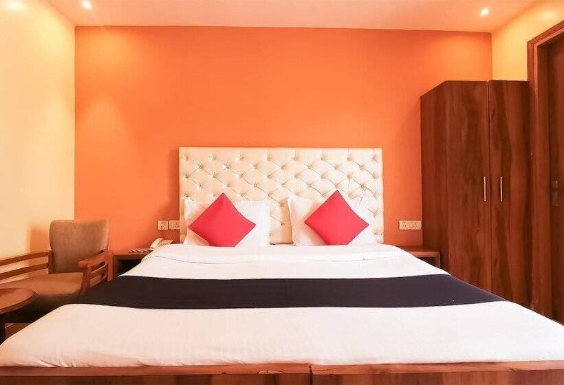 פנסיון Gd House