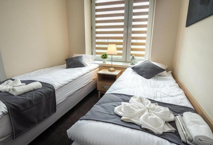 Hotel Astoria Fly Modlin Airport