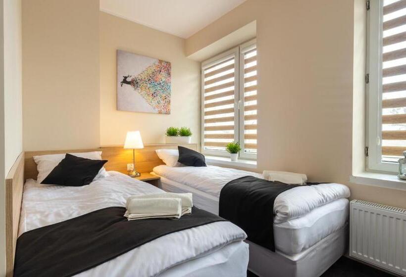 Hotel Astoria Fly Modlin Airport