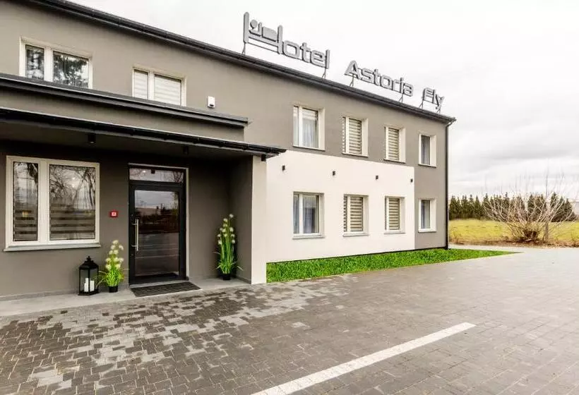 Hotelli Astoria Fly Modlin Airport