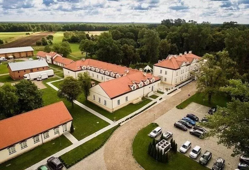 ホテル Sobienie Krolewskie