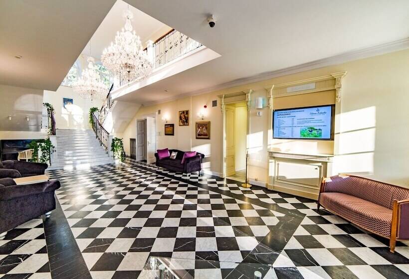 בית מלון כפרי Sobienie Krolewskie