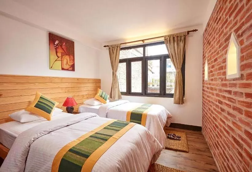 تختخواب و صبحانه Mangal Chhen