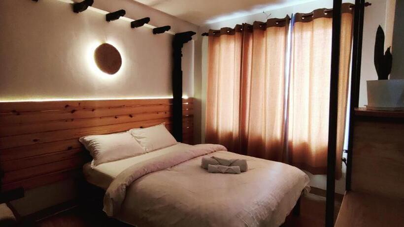 تختخواب و صبحانه Mangal Chhen