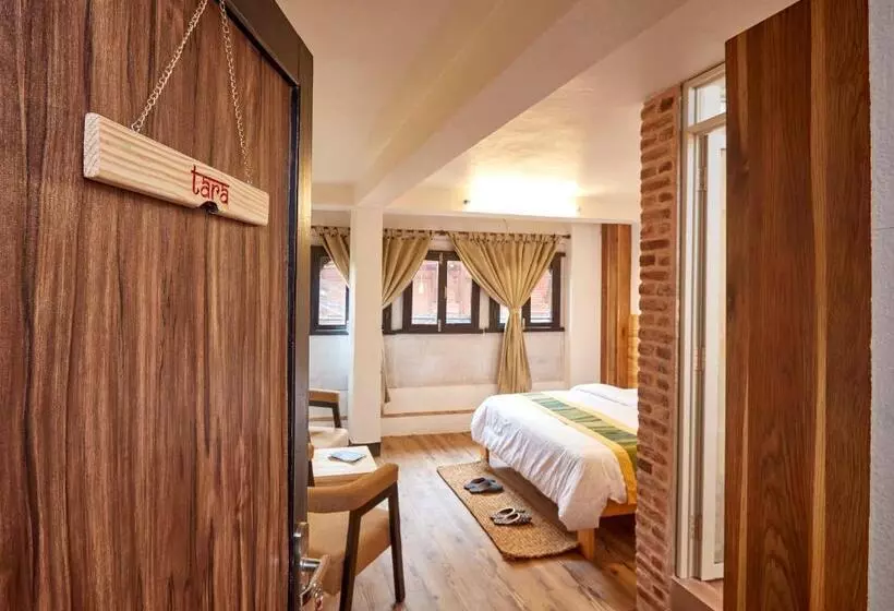 تختخواب و صبحانه Mangal Chhen