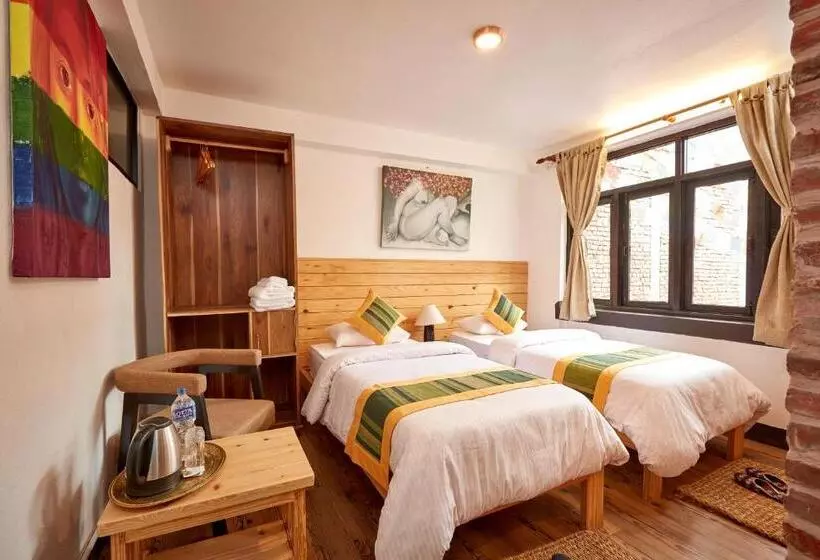 تختخواب و صبحانه Mangal Chhen