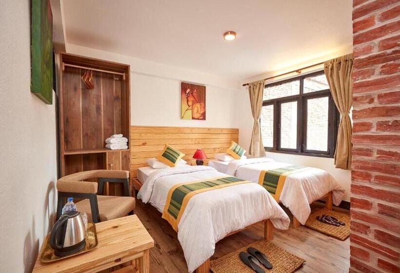 تختخواب و صبحانه Mangal Chhen