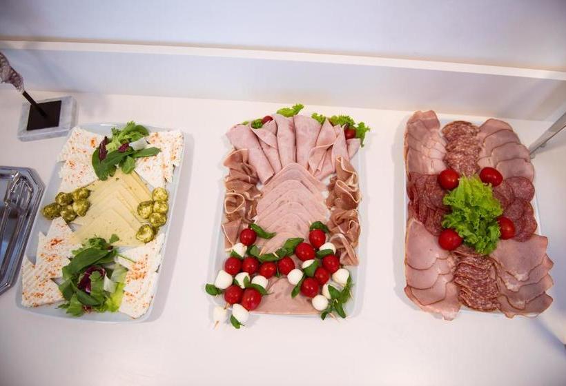 호텔 Meduza Estival