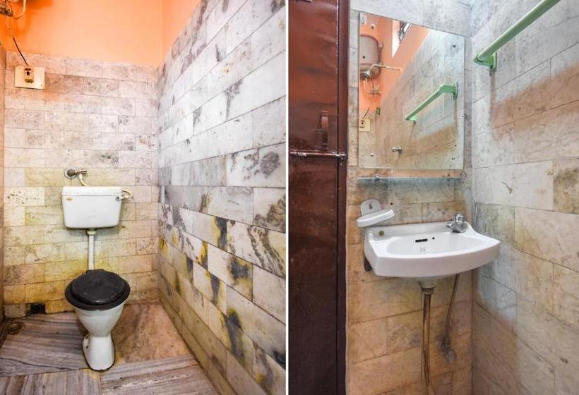 Отель Oyo 60564 Raghunath Resorts