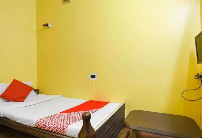 ホテル Oyo 60564 Raghunath Resorts