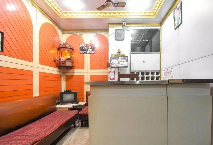 ホテル Oyo 60564 Raghunath Resorts