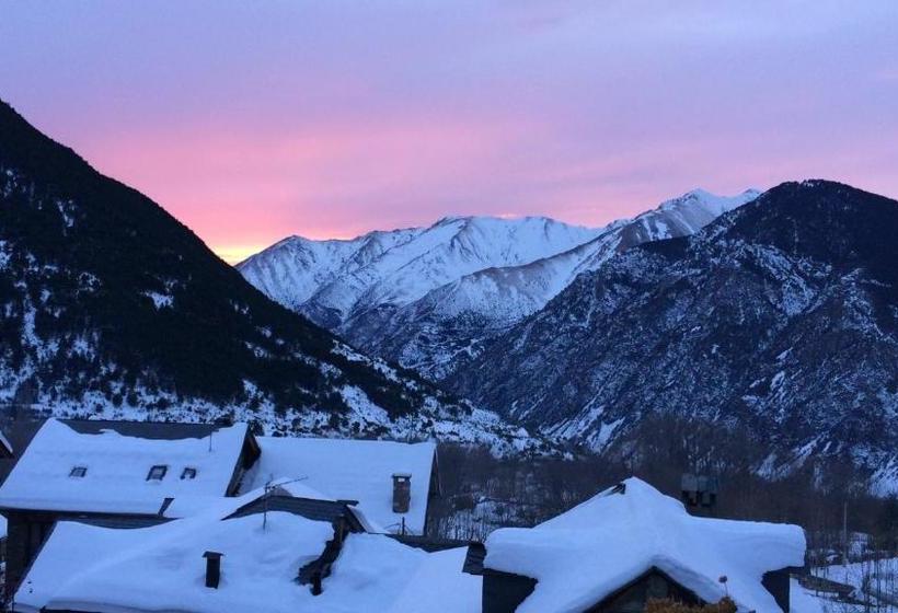 پانسیون Hostal Rural Sant Climent