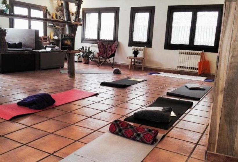 پانسیون Hostal Rural Sant Climent