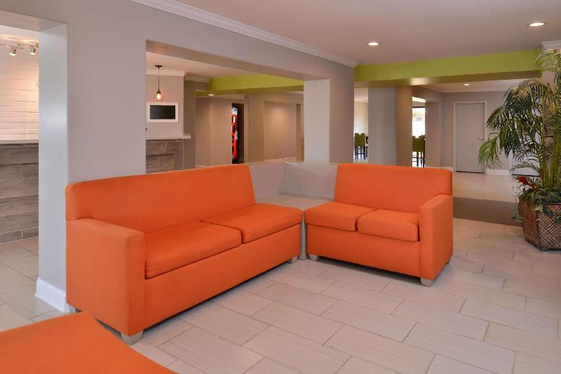 فندق Americas Best Value Inn Memphis Airport