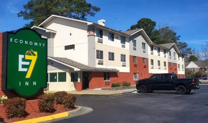 호텔 Economy 7 Inn Chesapeake  Portsmouth