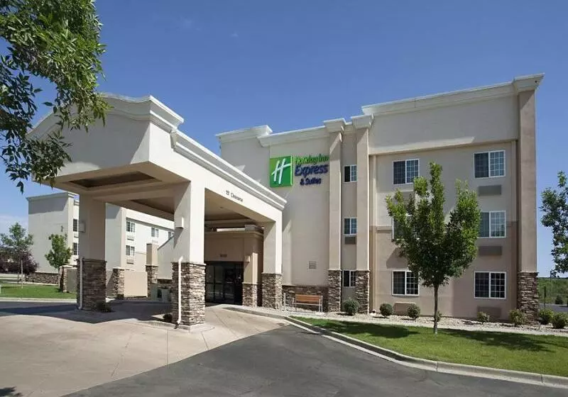 Отель Holiday Inn Express & Suites Wheat Ridge Denver West, An Ihg