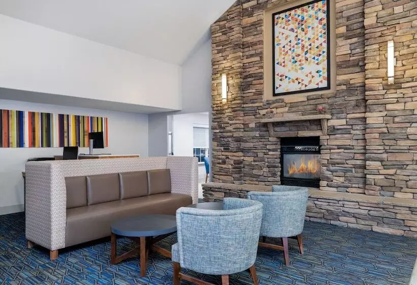 Отель Holiday Inn Express & Suites Wheat Ridge Denver West, An Ihg