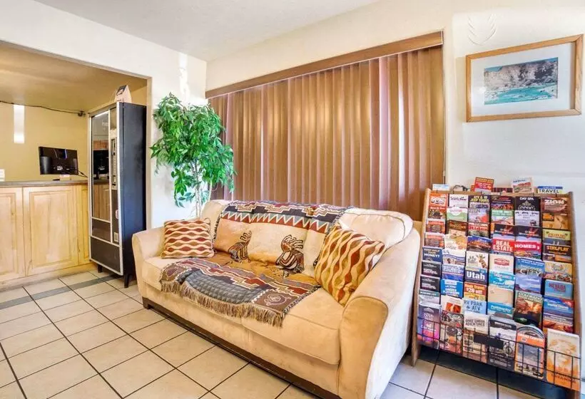 فندق Rodeway Inn