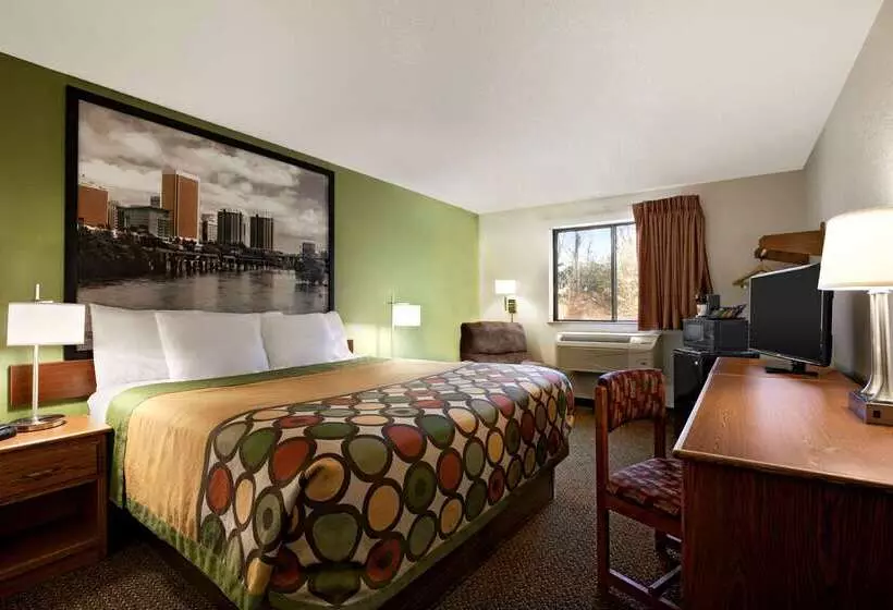 هتل Super 8 By Wyndham Richmond/chamberlayne Rd