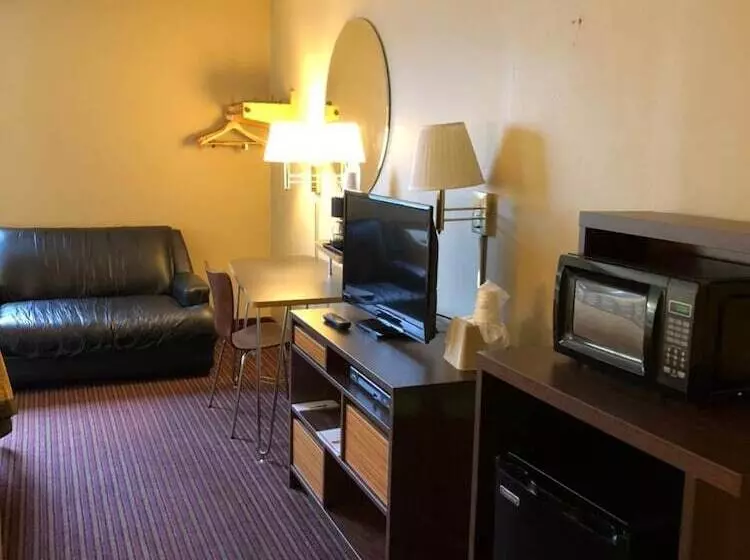 Отель Ramada By Wyndham York Harrisburg Hersey