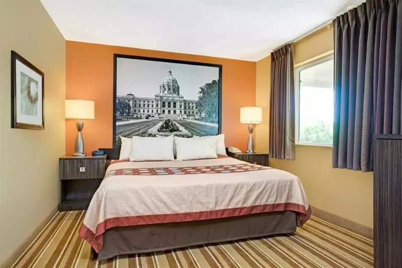 汽车旅馆 Blaine Town Inn & Suites