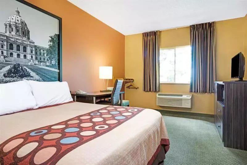 汽车旅馆 Blaine Town Inn & Suites