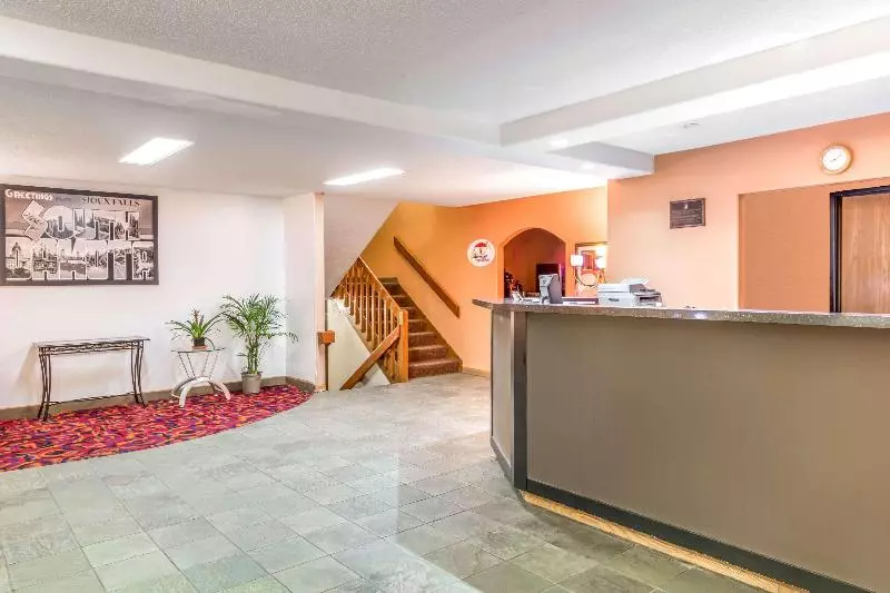 מוטל Super 8 By Wyndham Airport I90