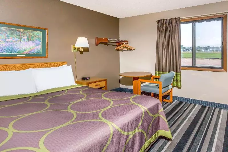 מוטל Super 8 By Wyndham Airport I90