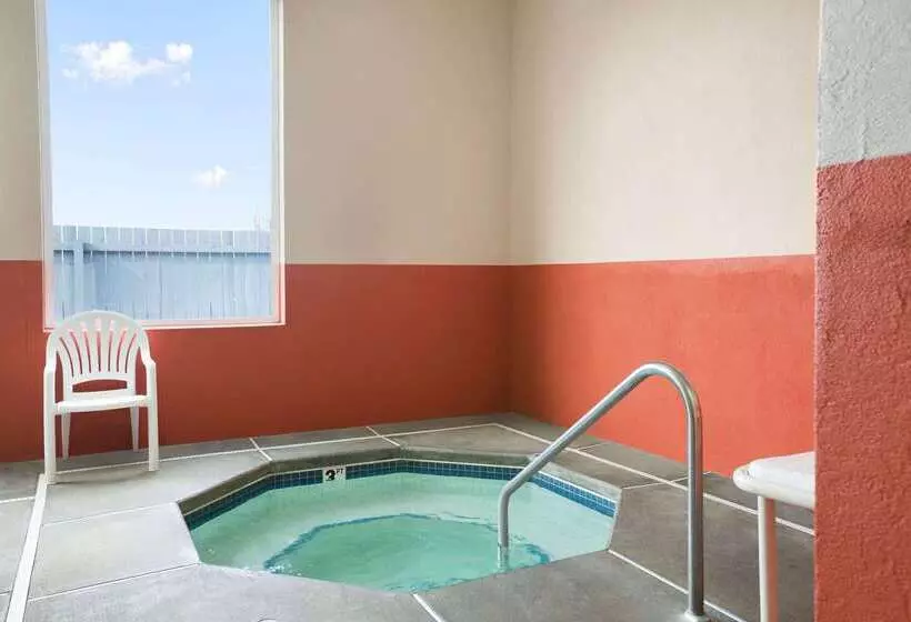 مُتل Super 8 By Wyndham Bellingham Airport/ferndale