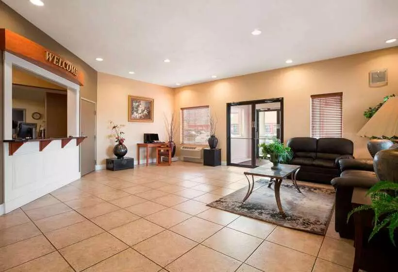 مُتل Super 8 By Wyndham Bellingham Airport/ferndale