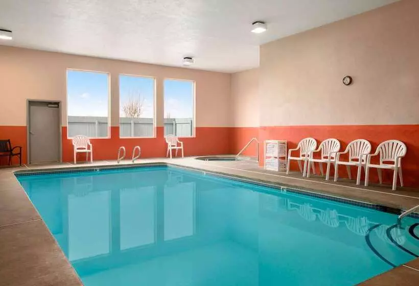 مُتل Super 8 By Wyndham Bellingham Airport/ferndale