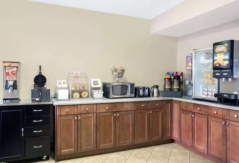 モーテル Super 8 By Wyndham Clemmons/winstonsalem Area