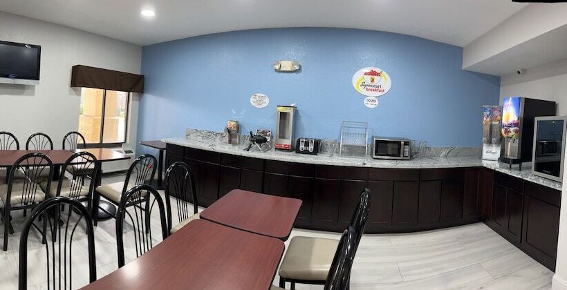 فندق على الطريق Super 8 By Wyndham Clemmons/winstonsalem Area