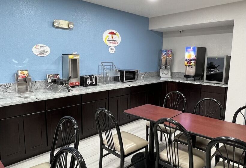 فندق على الطريق Super 8 By Wyndham Clemmons/winstonsalem Area