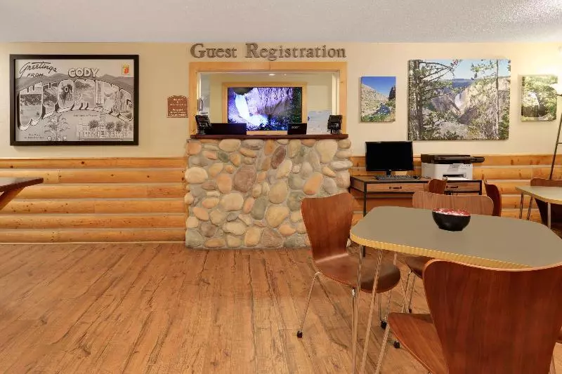 汽车旅馆  Super 8 By Wyndham Cody