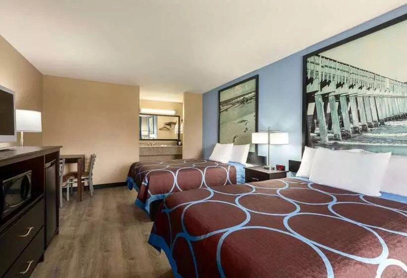 Opulent Oasis Motel Crestview