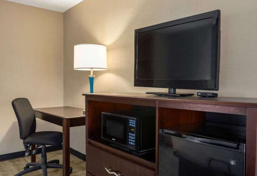 Opulent Oasis Motel Crestview