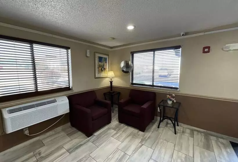 모텔 Super 8 By Wyndham Harrisonburg