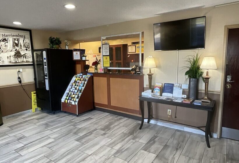 Мотель Super 8 By Wyndham Harrisonburg