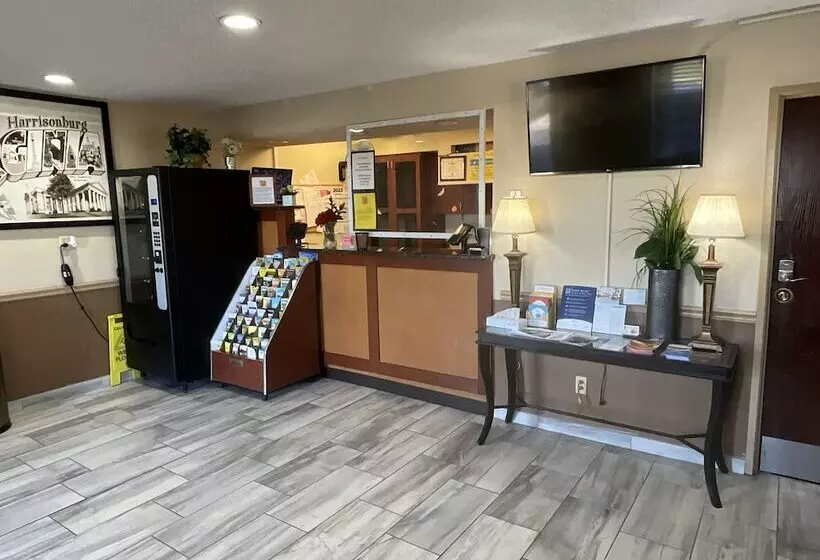 모텔 Super 8 By Wyndham Harrisonburg